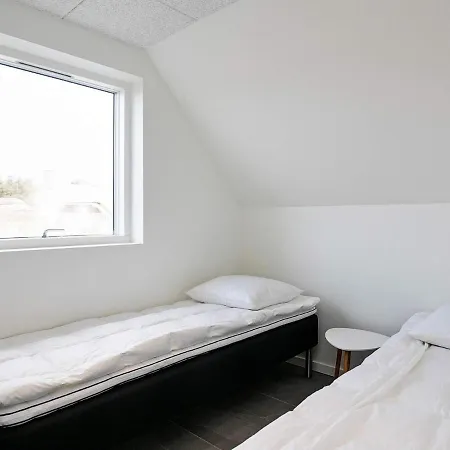 Five-bedroom Holiday In Ringkobing 1 Semesterbostad