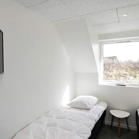 Five-bedroom Holiday In Ringkobing 1 Semesterbostad